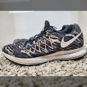 Nike
Air Zoom Pegasus 32 Print 806805-001
